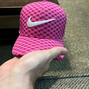 Adult unisex adjustable nike golf hat